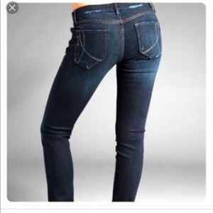 Rising Starlet !It Jeans, look brand new!